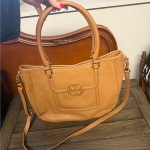 Tory Burch Amanda hobo shoulder bag